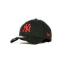 New Era, Cappellino Visiera Curva Uomo Mlb League Essential 940 Neyyan, Black/red