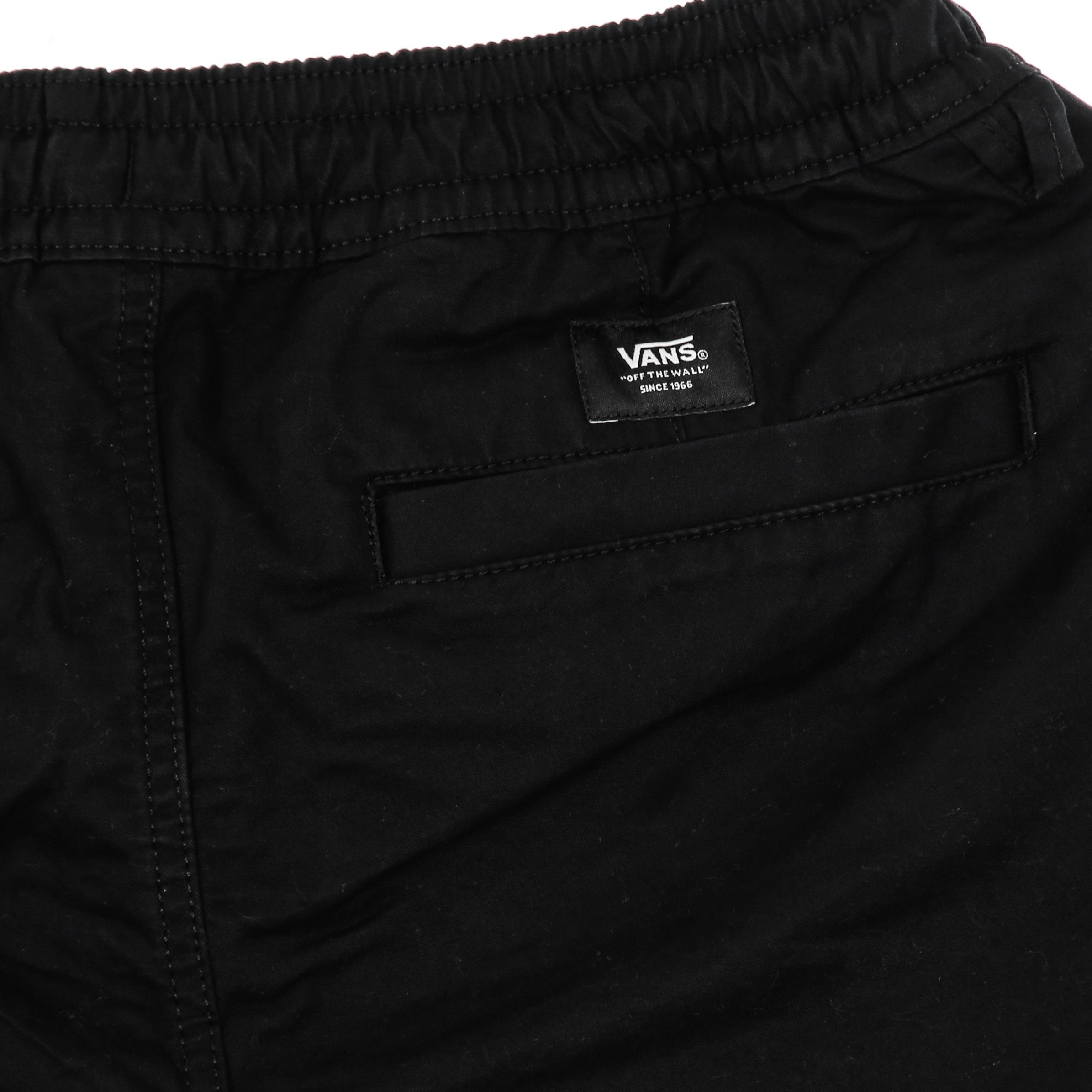 Range Short 18 Schwarze Herrenshorts