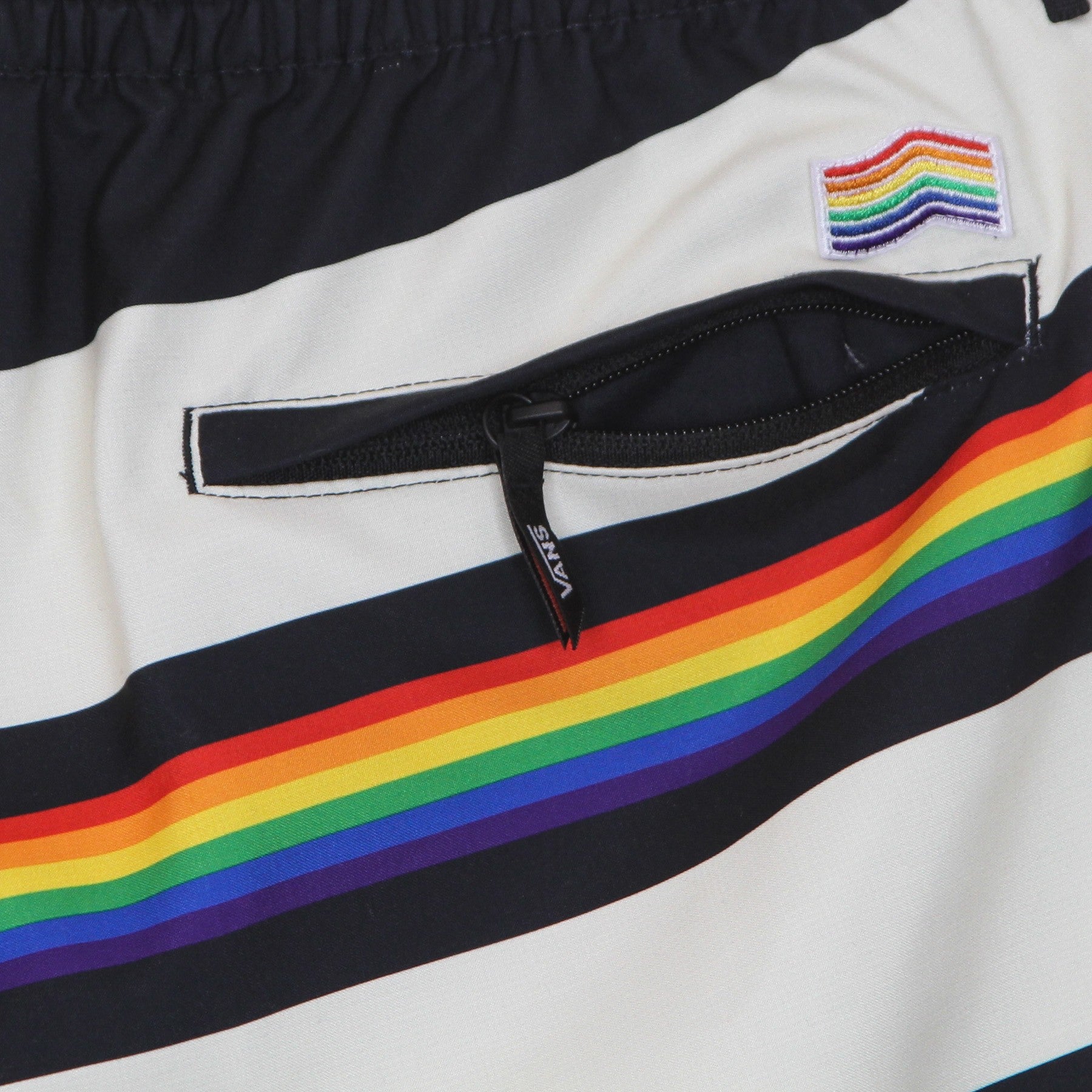 Vans, Pantaloncino Uomo Pride Stripe Volley, 