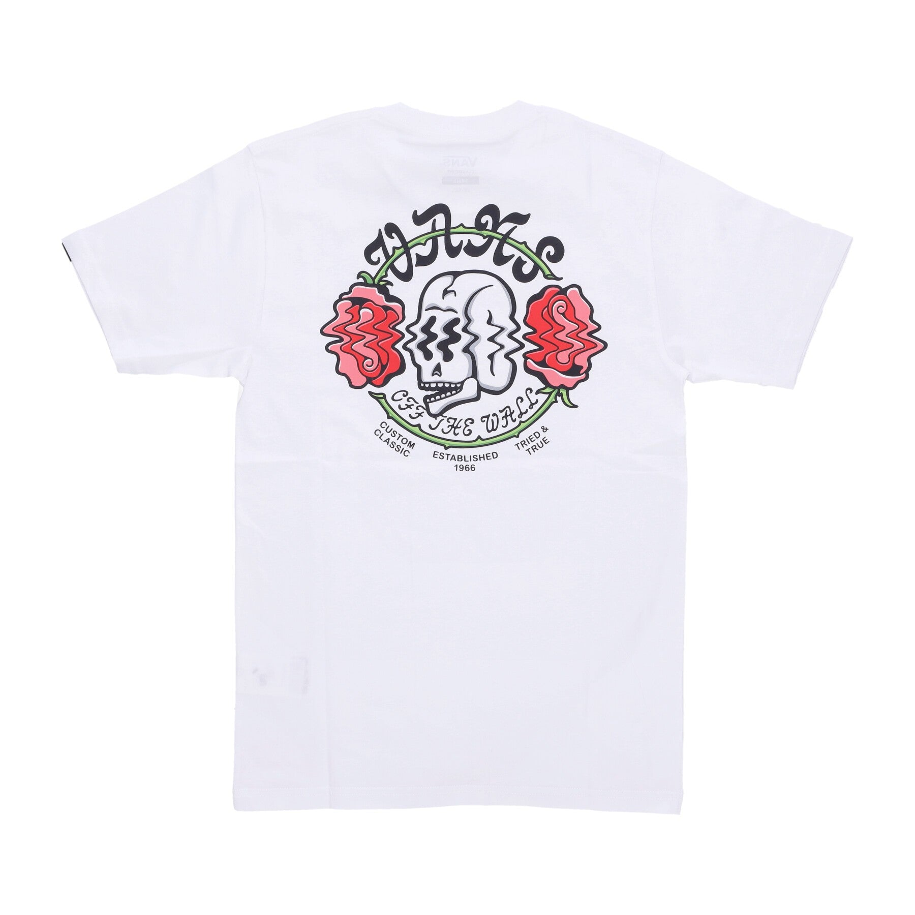 Camiseta de calavera sacudida camisa blanca