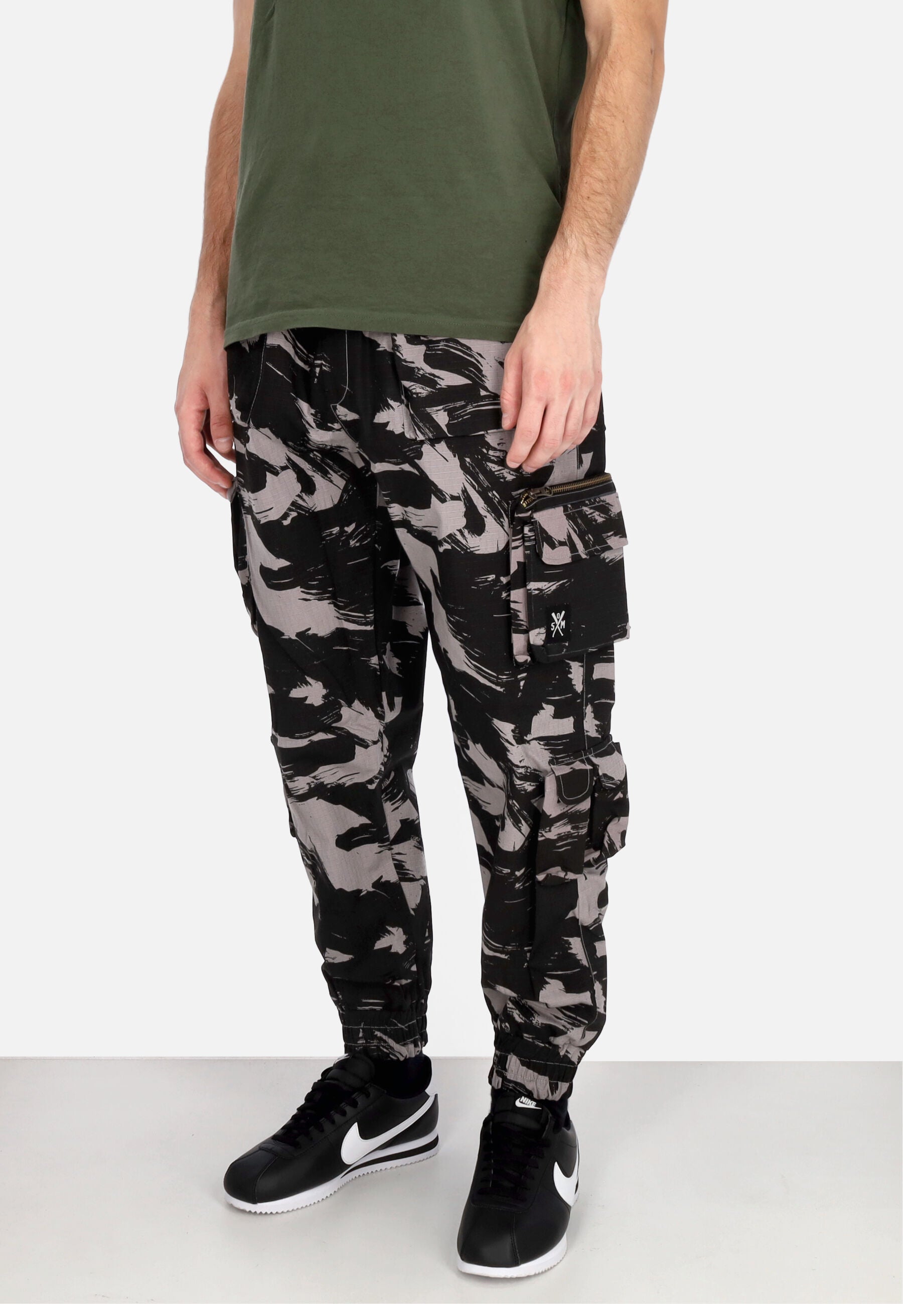 Pantalone Lungo Uomo Cargo Joggers Black/camo PTSOM4109